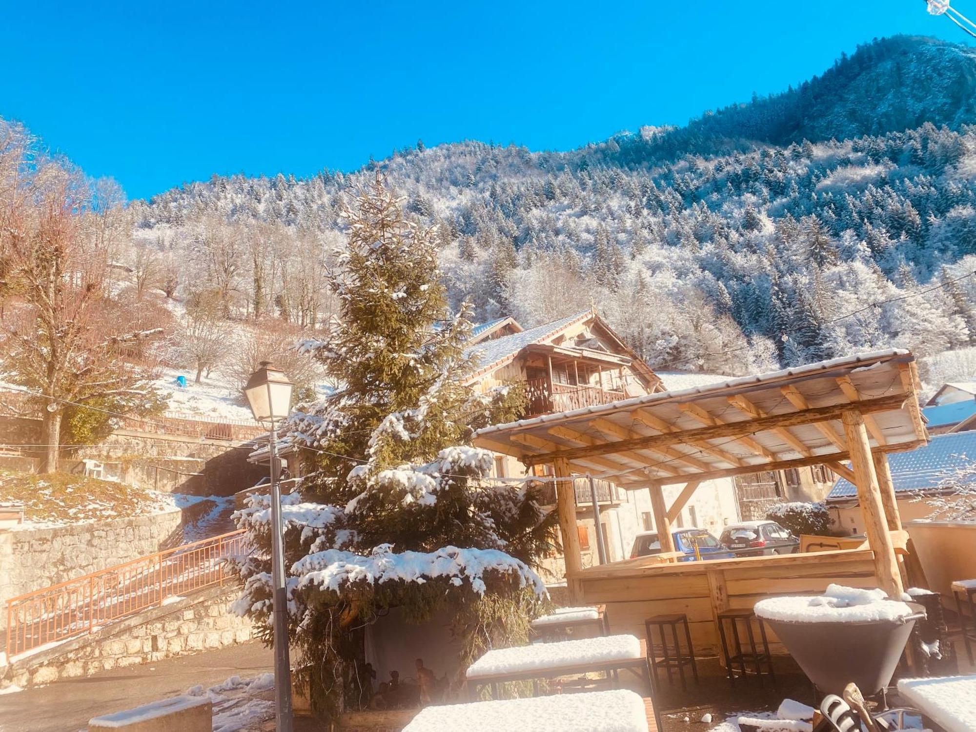 Le Bois Du Cornet Hotel